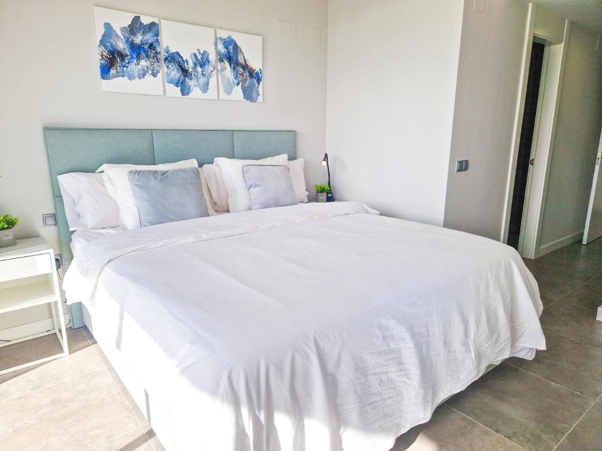 Apartment Luxury 2 Bedrooms With Seaview Blue 4104 *