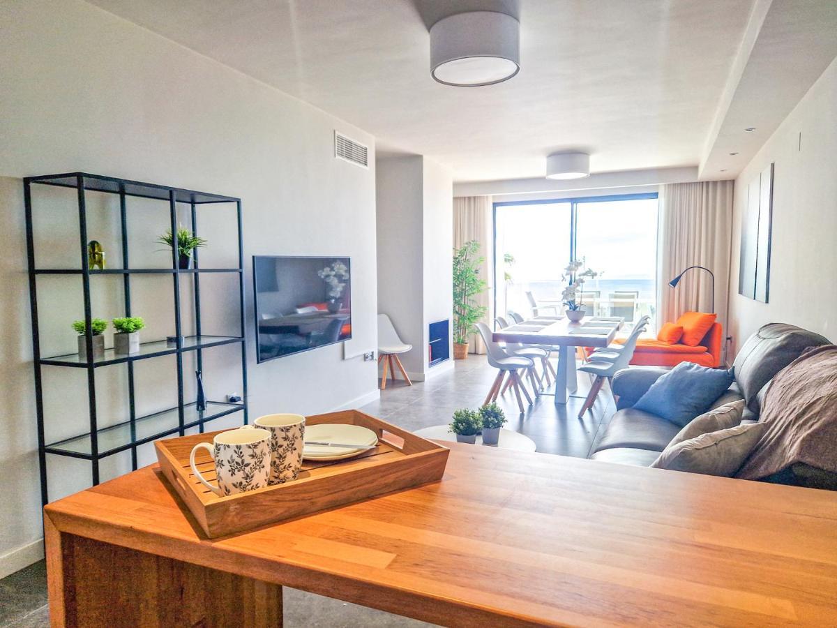 Luxury 2 Bedrooms With Seaview Blue 4104 Manilva