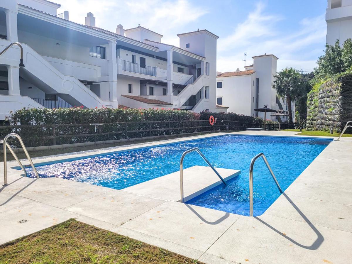 Luxury 2 Bedrooms With Seaview Blue 4104 * Manilva
