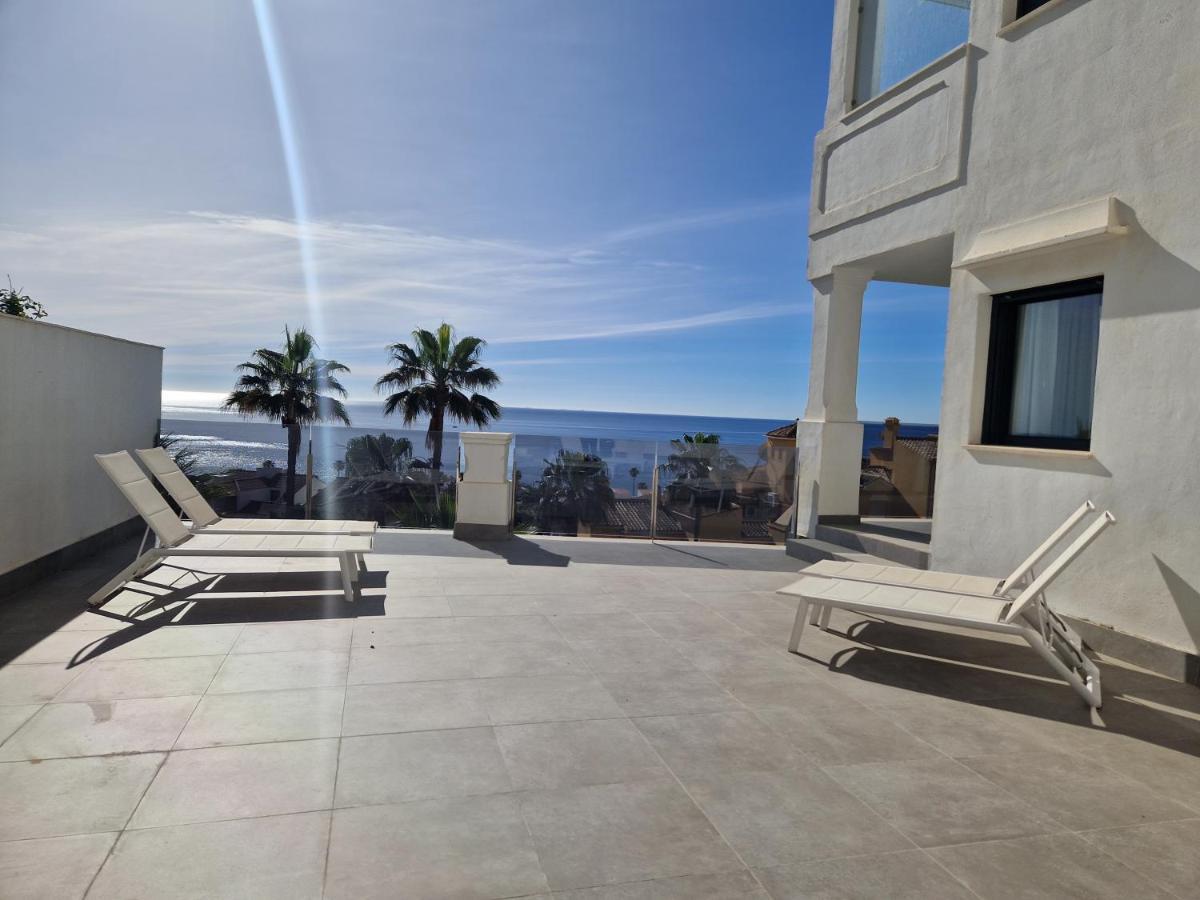 Apartment Luxury 2 Bedrooms With Seaview Blue 4104 *