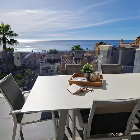Luxury 2 Bedrooms Apt With Seaview Blue Suite 4104 Manilva Exterior photo